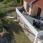 Дом отдыха House Adriatic Blue Dream Ртина