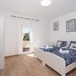 House Adriatic Blue Dream Holiday home Rtina